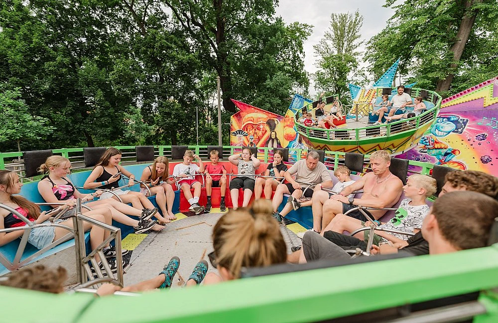 foto atrakce Lunapark kolotočů