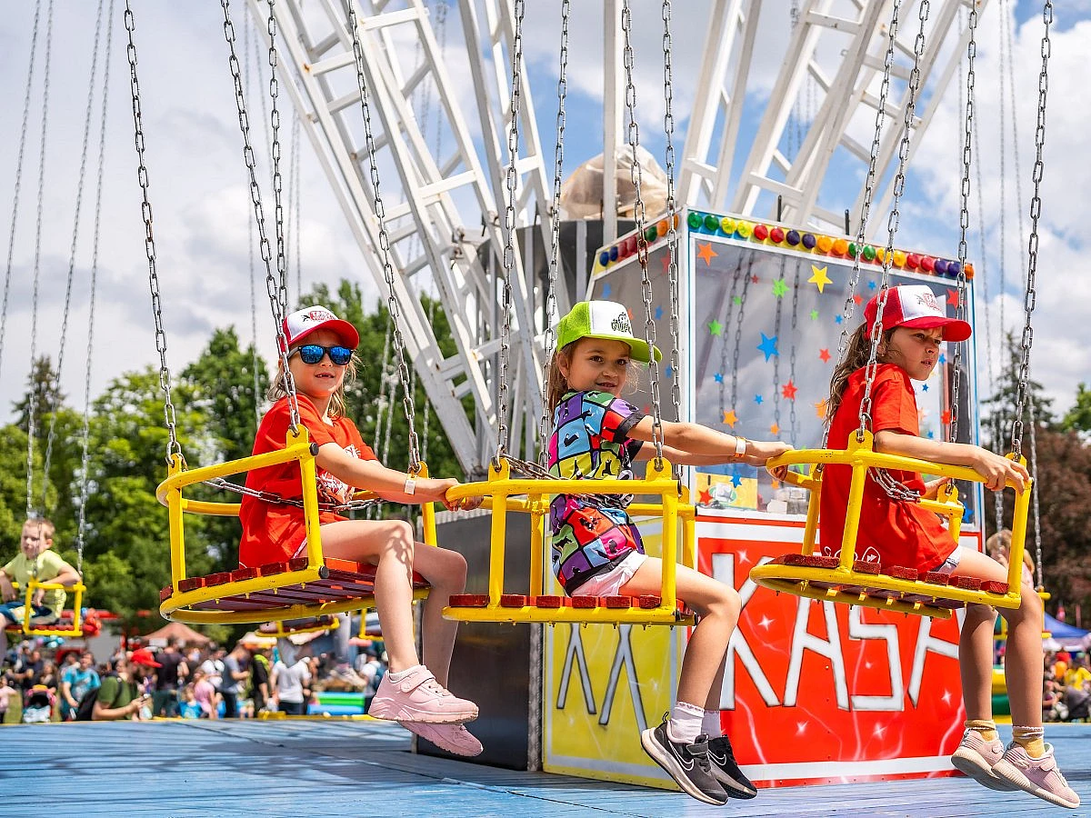 foto atrakce Lunapark kolotočů