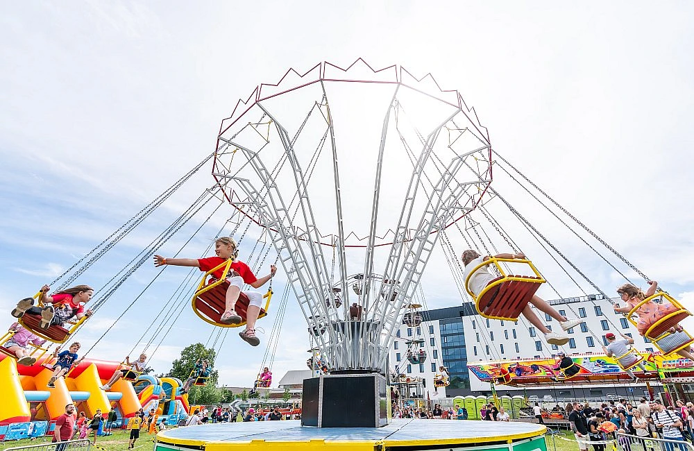 foto atrakce Lunapark kolotočů